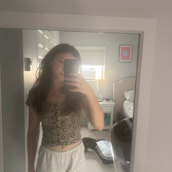 brandy melville cheetah print top - Picture 2 of 4